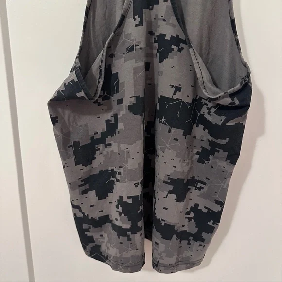 Gymshark Men’s Critical Stringer Workout Tank Top Camo Print Size Small - Picture 7 of 10